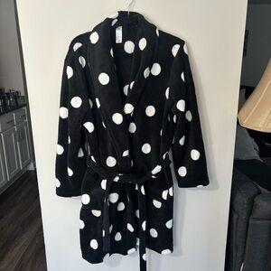 Polka dot bathrobe